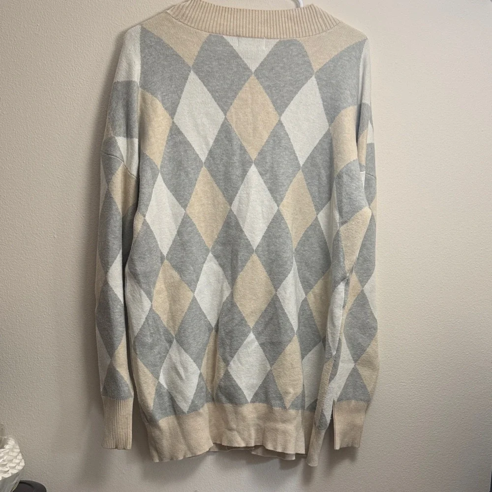 Evereve Beige and Gray Argyle Cardigan - Picture 4 of 4